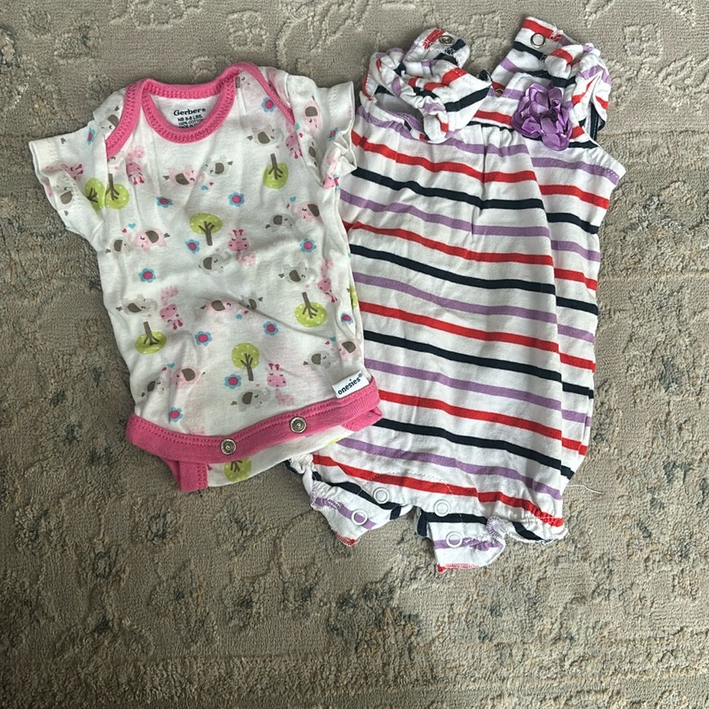 Baby bodysuits and onesie for newborn